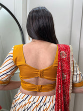 Load image into Gallery viewer, Mustard Pure Cotton Leheriya With Patola Print