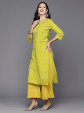 Load image into Gallery viewer, Indo Era Green Printed Straight Kurtas