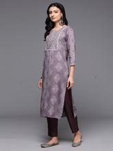 Load image into Gallery viewer, Indo Era Mauve Printed Straight Kurtas - Diva D London LTD